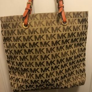 Michael Kors Purse!